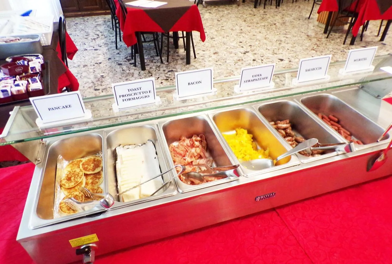 Hotel Esedra b&b con brunch fino a mezzogiorno Milano Marittima