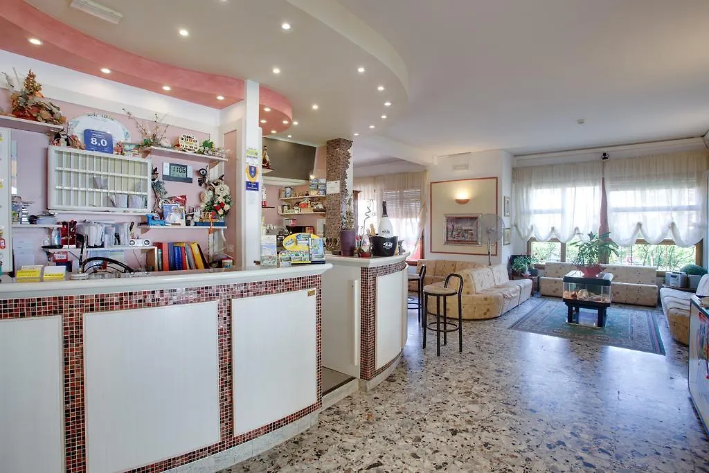 Hotel Esedra b&b con brunch fino a mezzogiorno Milano Marittima