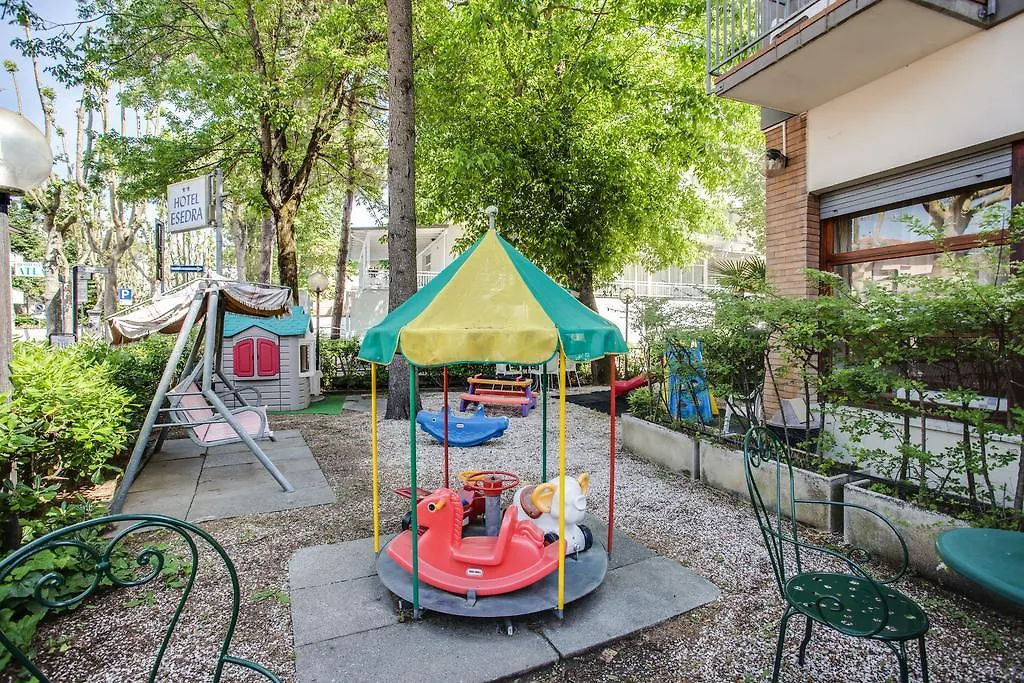 Hotel Esedra b&b con brunch fino a mezzogiorno Milano Marittima